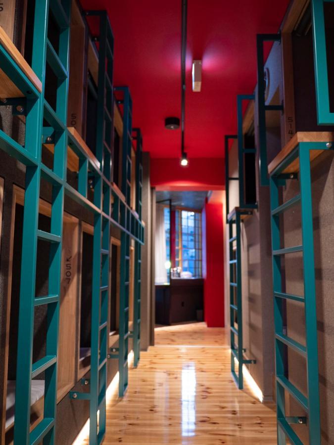 Ele Shinjuku Kabukicho Capsulehotel *